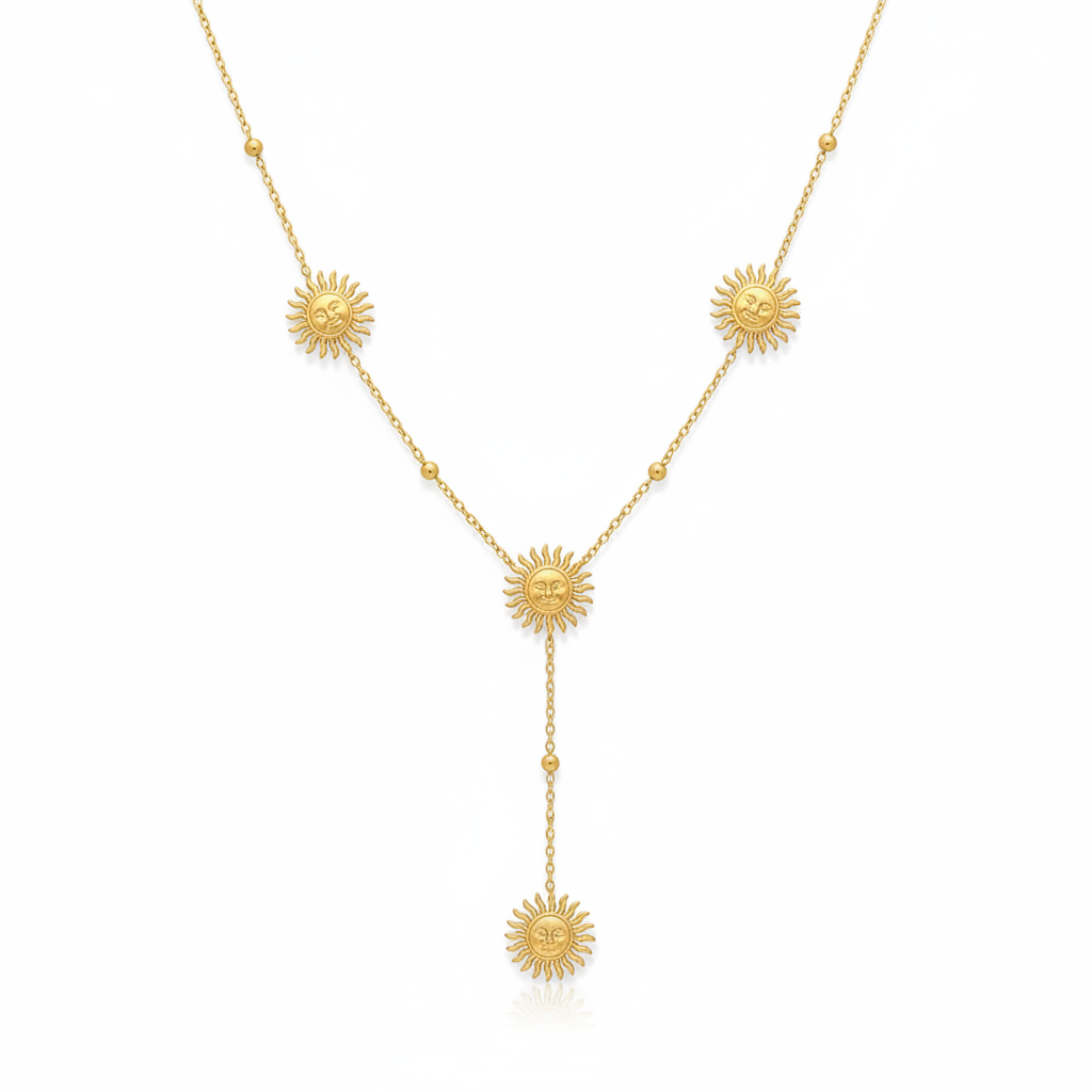 Collier soleil doré sur fond blanc